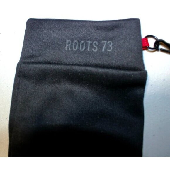 Womens Black Roots 73 Fitted Gloves S/M - Picture 3 of 3
